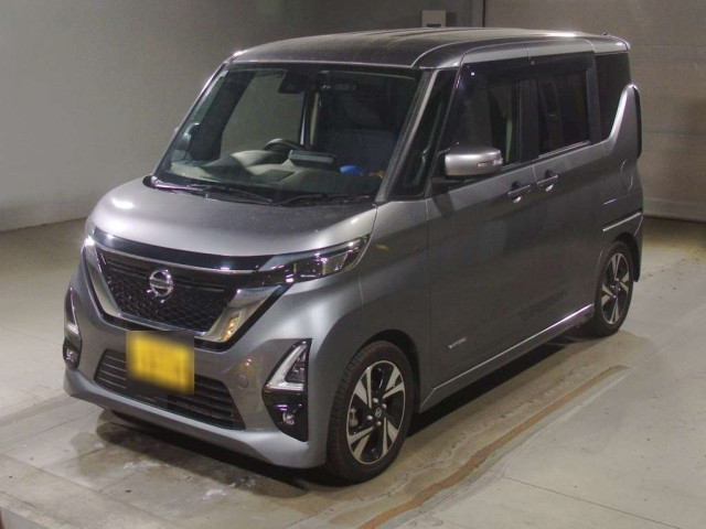 Nissan Roox Highway Star